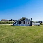 Large Family House With A Beautiful View *