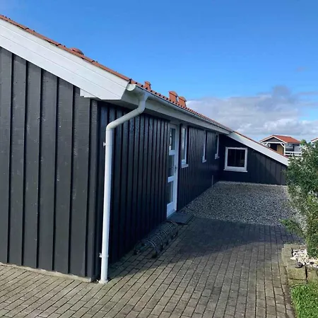Large Family House With A Beautiful View Vinderup