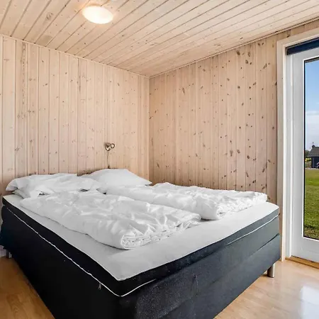Large Family House With A Beautiful View Vinderup