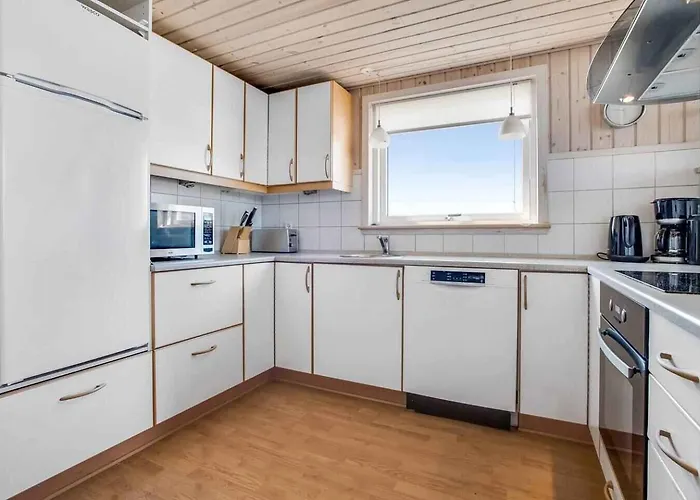 Large Family House With A Beautiful View *